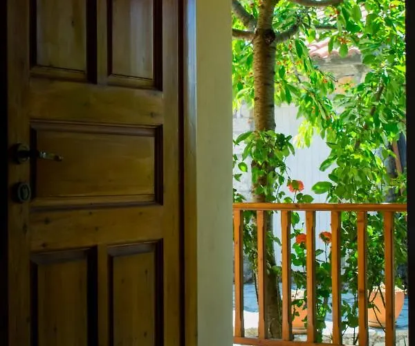 Villa Arcadianis Lakeview At Psari Arcadias Psárion