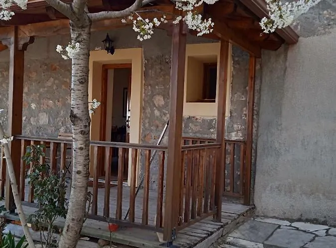 Arcadianis Lakeview At Psari Arcadias Вилла Psarion